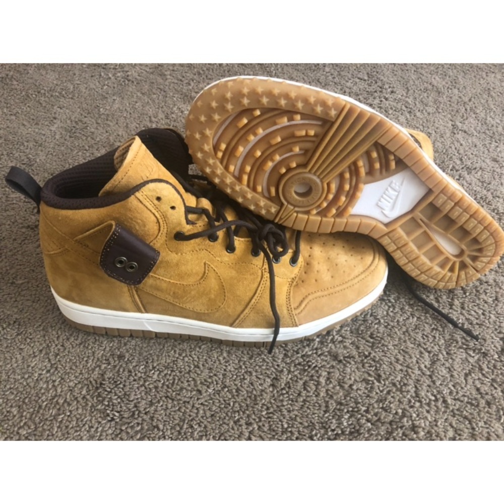 Khaki Nike shoes